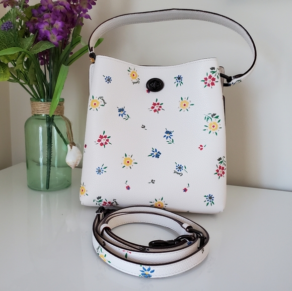 Coach Handbags - Coach Charlie Bucket Bag 21 with Wildflower Print